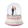 WEDDING COUPLE SNOWGLOBE