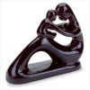 A MOTHER'S LOVE FIGURINE (ZFL07-25673)