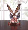 PATRIOTIC EAGLE FIGURINE (ZFL07-32419)